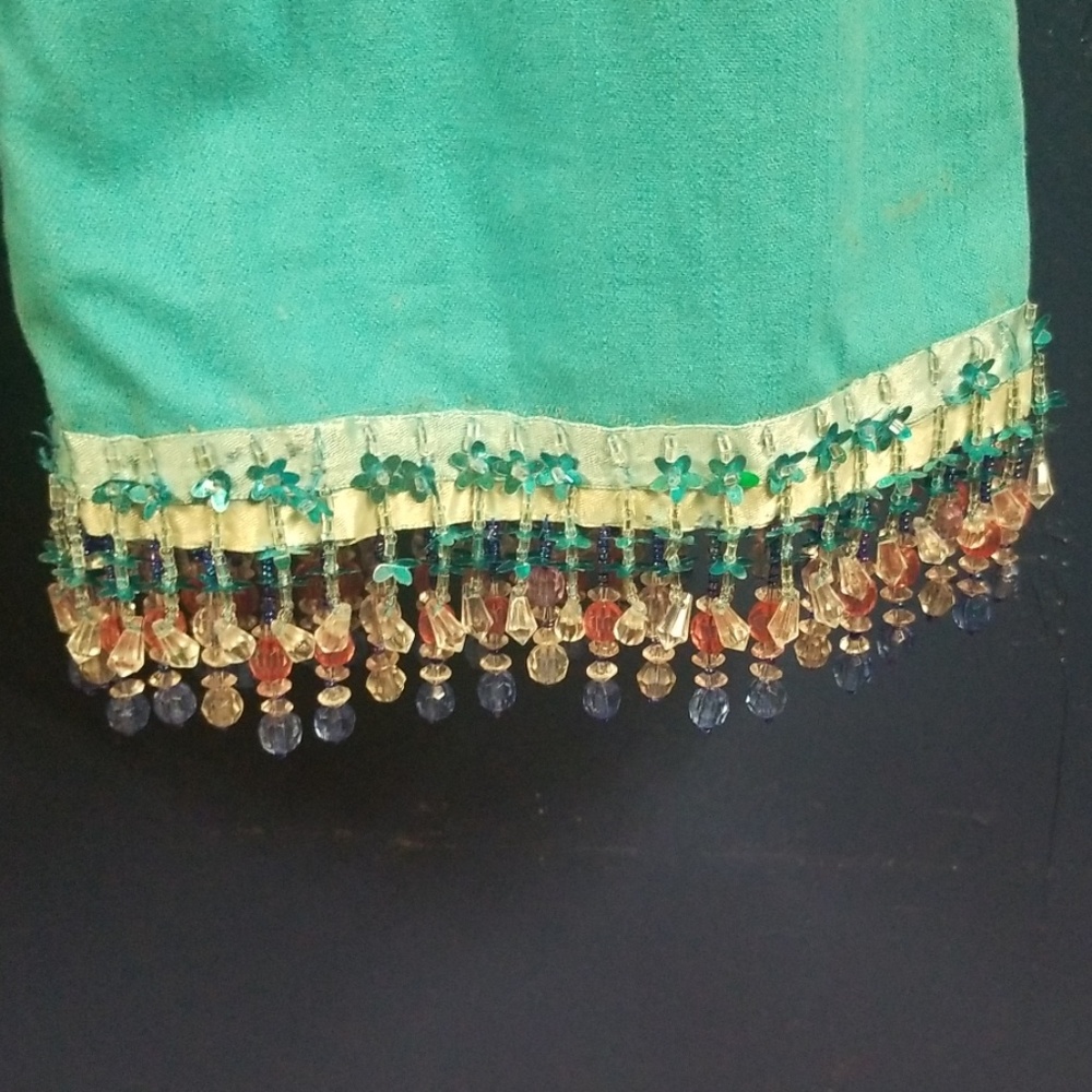Capris - Picture 4 of 8